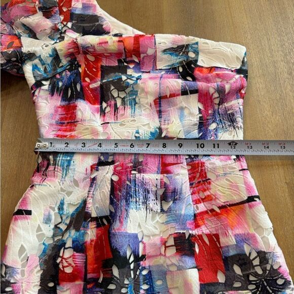 Dress The Population Gabriella Lace One-Shoulder Broderie Anglaise Dress XS - Picture 6 of 14